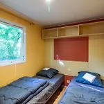 Prázdninový dům Mobilhome Bambou 4p Climatise Saint-Martial-de-Nabirat